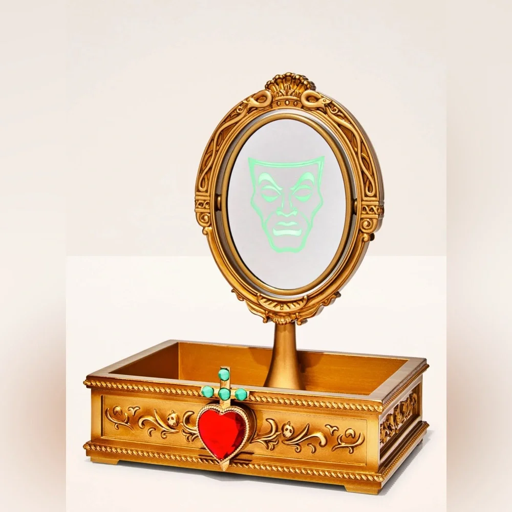 •Mirror Mirror On My Tray• Evil Queen Light-Up Beauty Tray